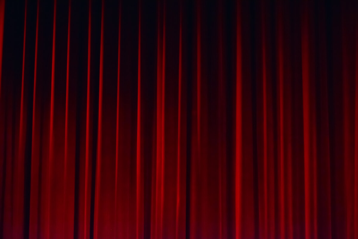 red show curtain